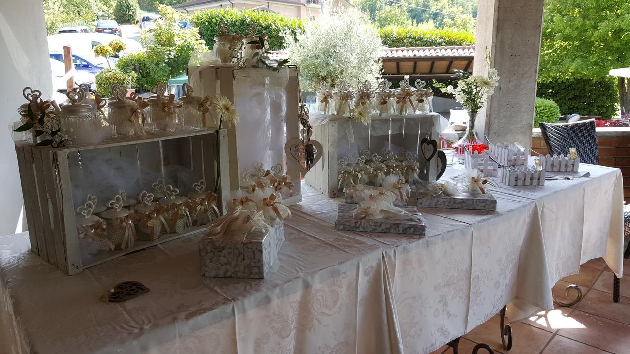 Отель Ristorante Primula Bianca Варци Экстерьер фото